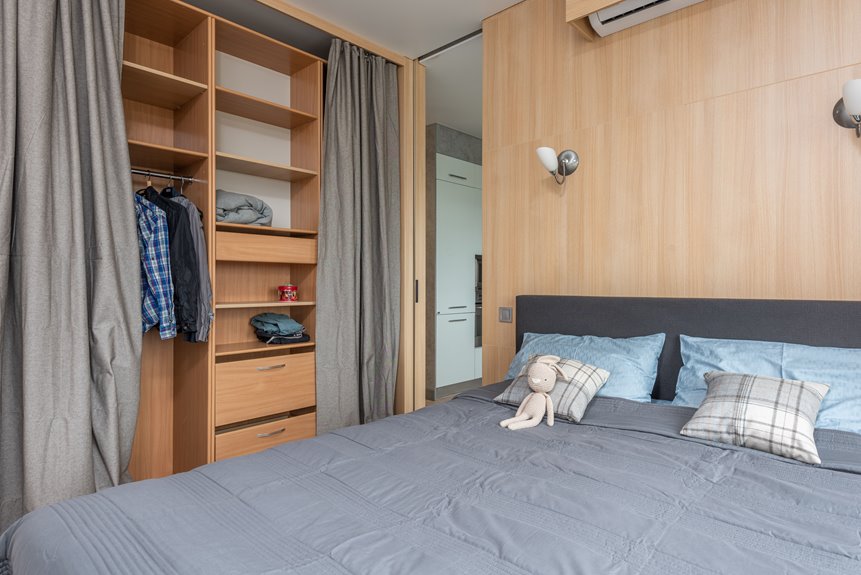 bedroom organization for maximum storage